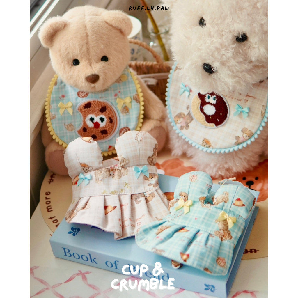 Cup & Crumble Bib and Bear Hat for Pets